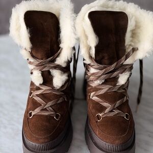 NEW Bobbies Paris Women suede and wool boots